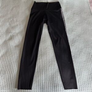 Offline Aerie Goals 7/8 Leggings Womens Medium Black Crochet Active Yoga Pants